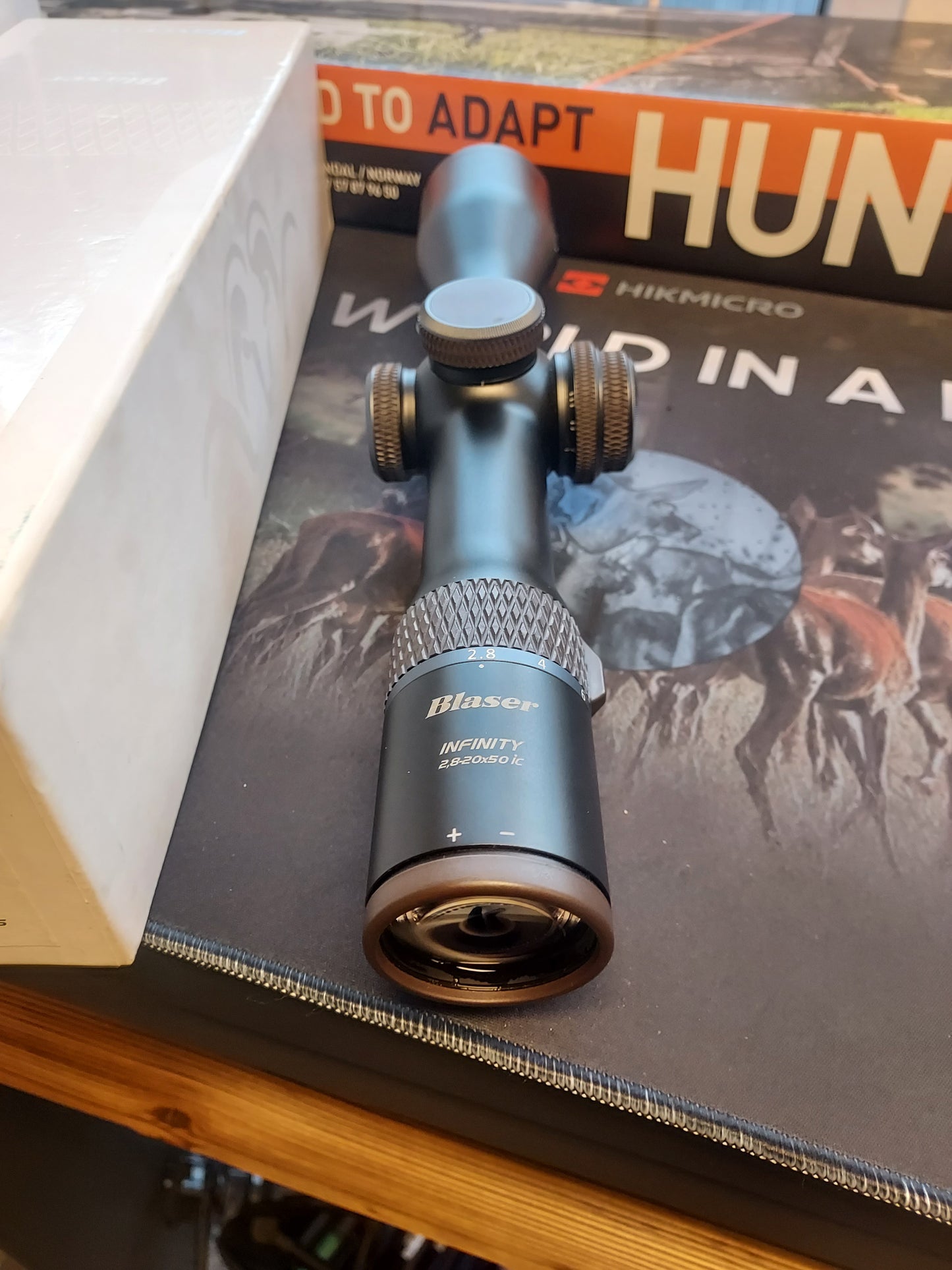 Blaser Infinty 2,8-20x50 inkl montasje