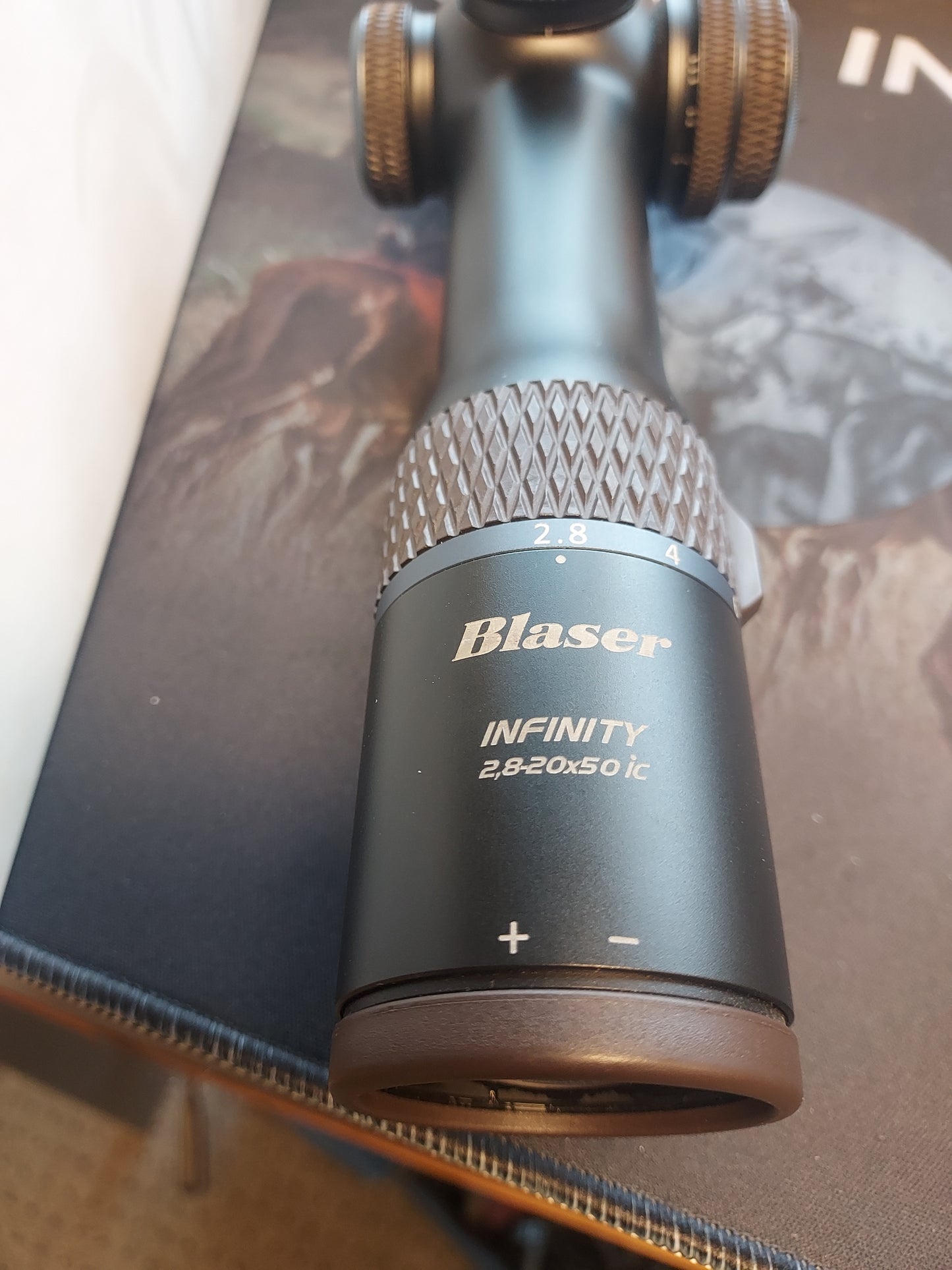 Blaser Infinty 2,8-20x50 inkl montasje