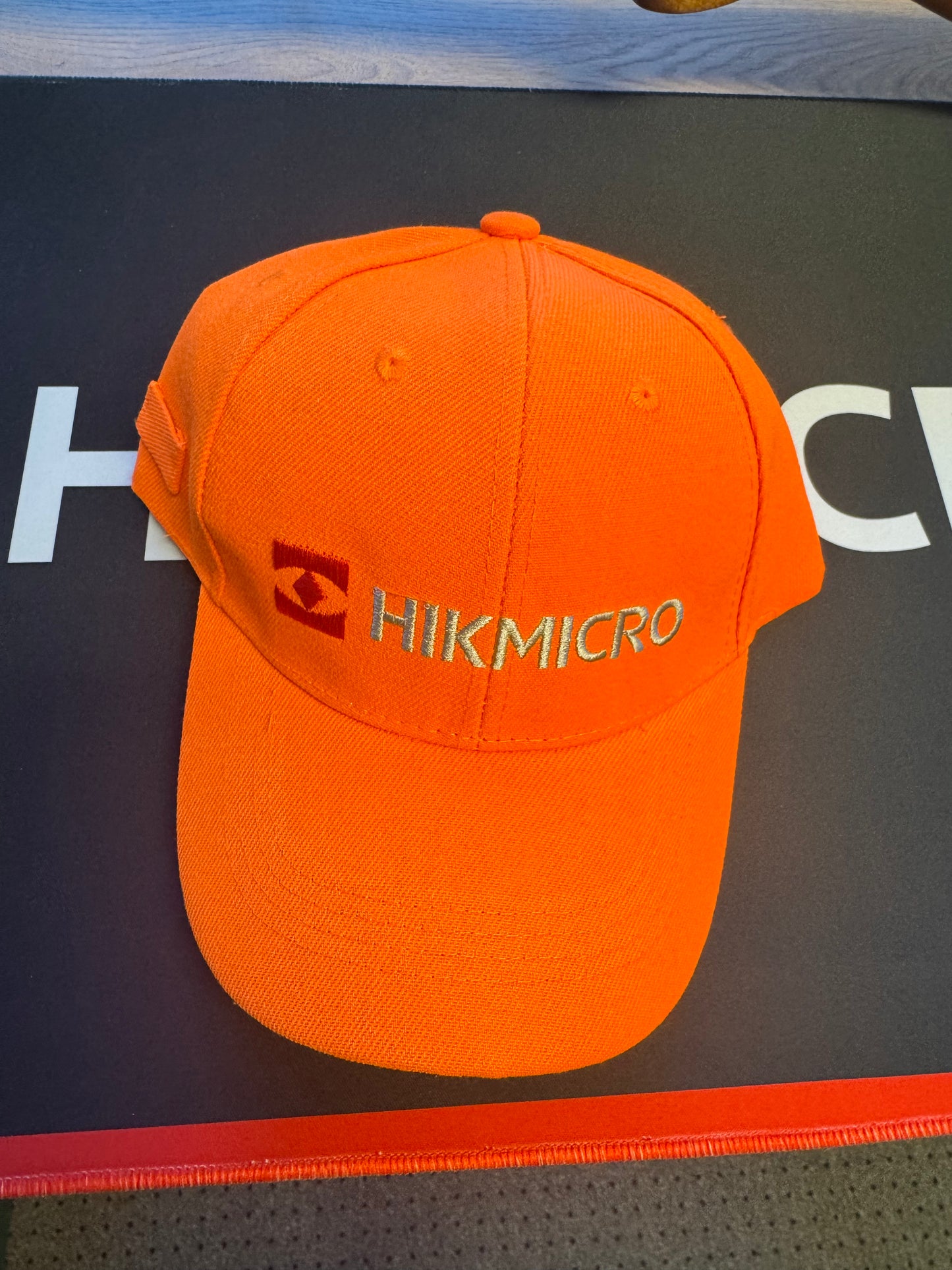 Hikmicro Caps oransje