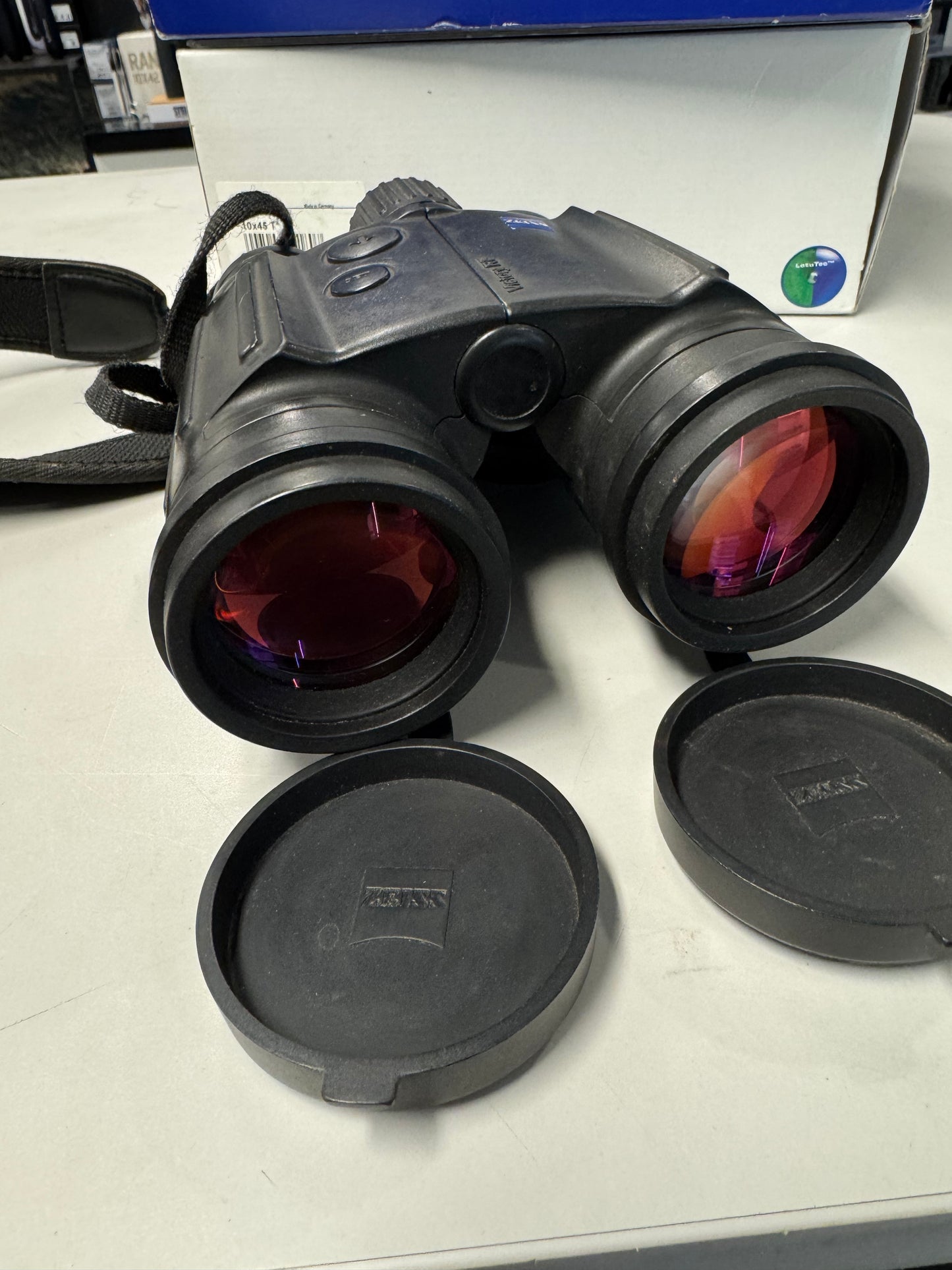 Zeiss Victory RF 10x45