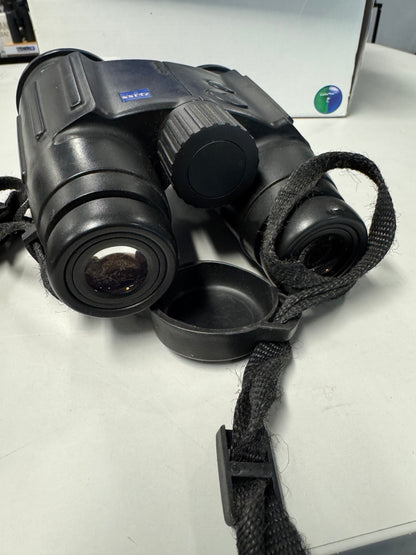Zeiss Victory RF 10x45