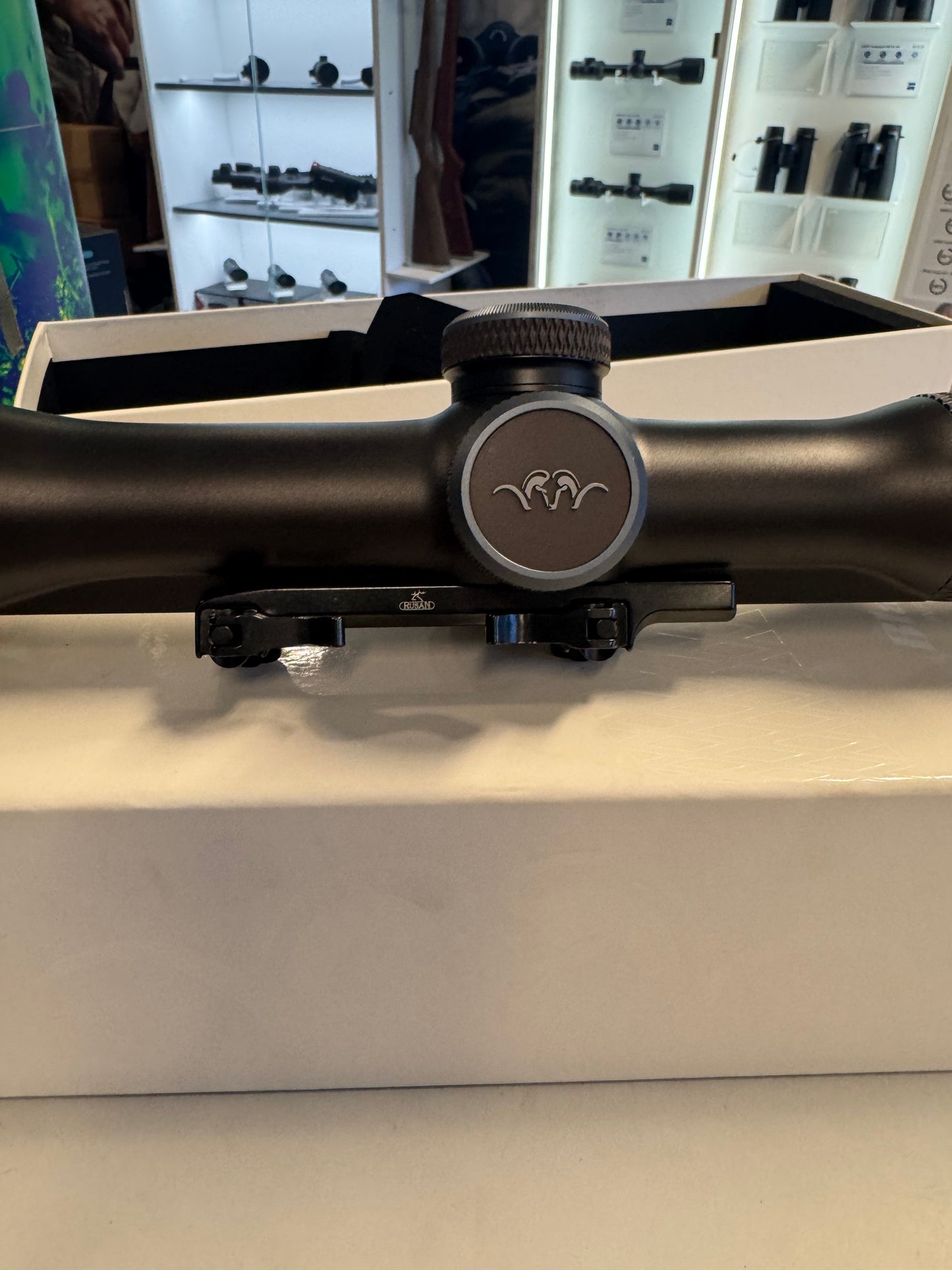 Blaser 4-20x58i inkl montasje