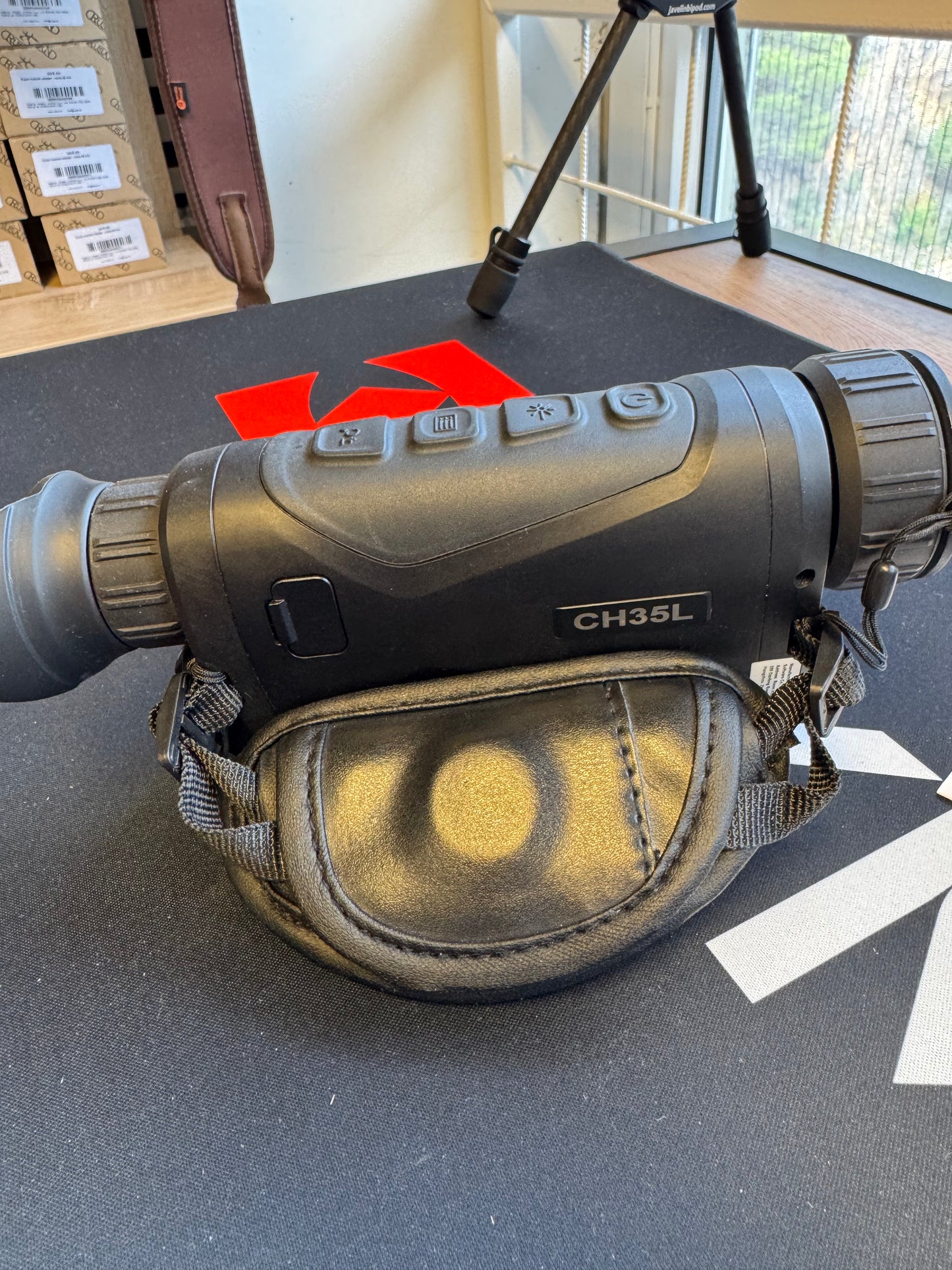 Hikmicro Monokular Condor CH35L demo
