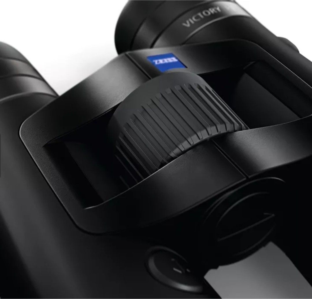 Zeiss Victory 10 x 42 T* RF